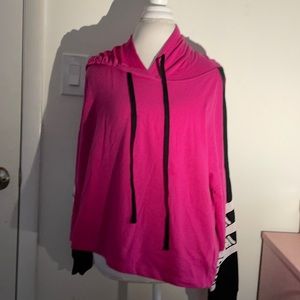 ❗️5/30❗️Women’s Hooded Shirt